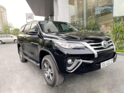 Cho thuê xe 7 chỗ Fortuner 30G-40237